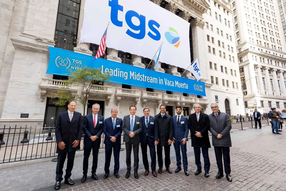 TGS festejó 30 años en la bolsa de Nueva York y presentó proyectos de inversión