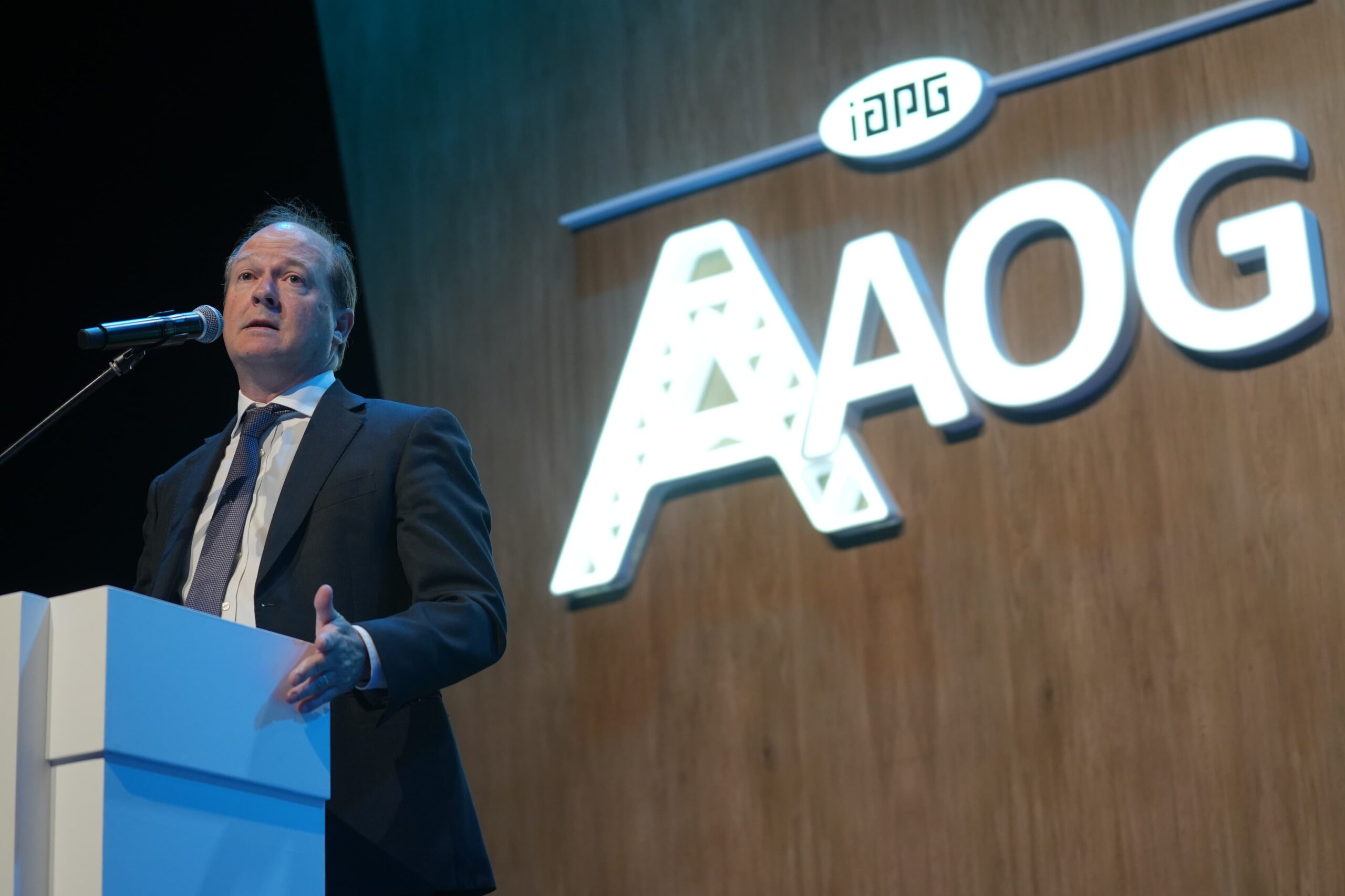 El Gobierno llama al consenso en el sector energético: “Todos estamos en el mismo barco”