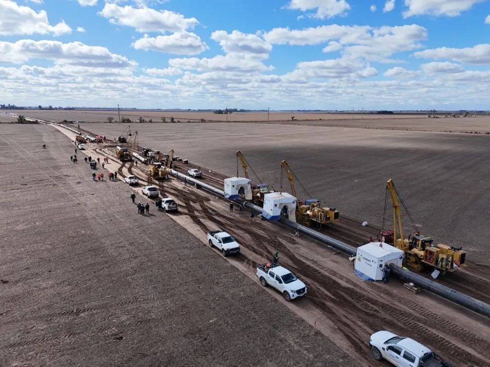 El Gobierno no puede terminar la reversión del Gasoducto Norte: se va la contratista porque no le pagan