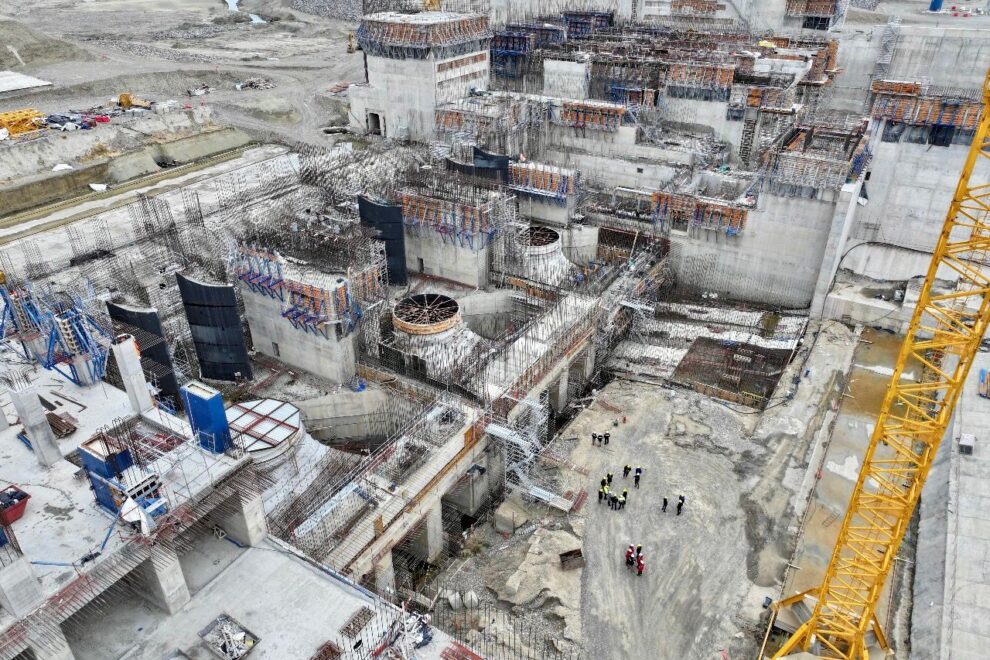 China giró USD150 millones y se retoma la construcción del complejo hidroeléctrico de Santa Cruz