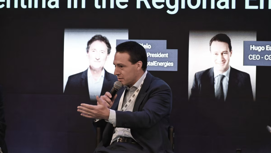 Eurnekian quiere exportar GNL argentino desde Chile a los mercados del Pacífico