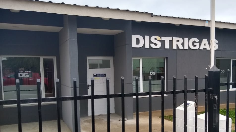 Denuncian que la distribuidora de gas de Santa Cruz quiere adjudicar una licitación millonaria a la oferta más alta