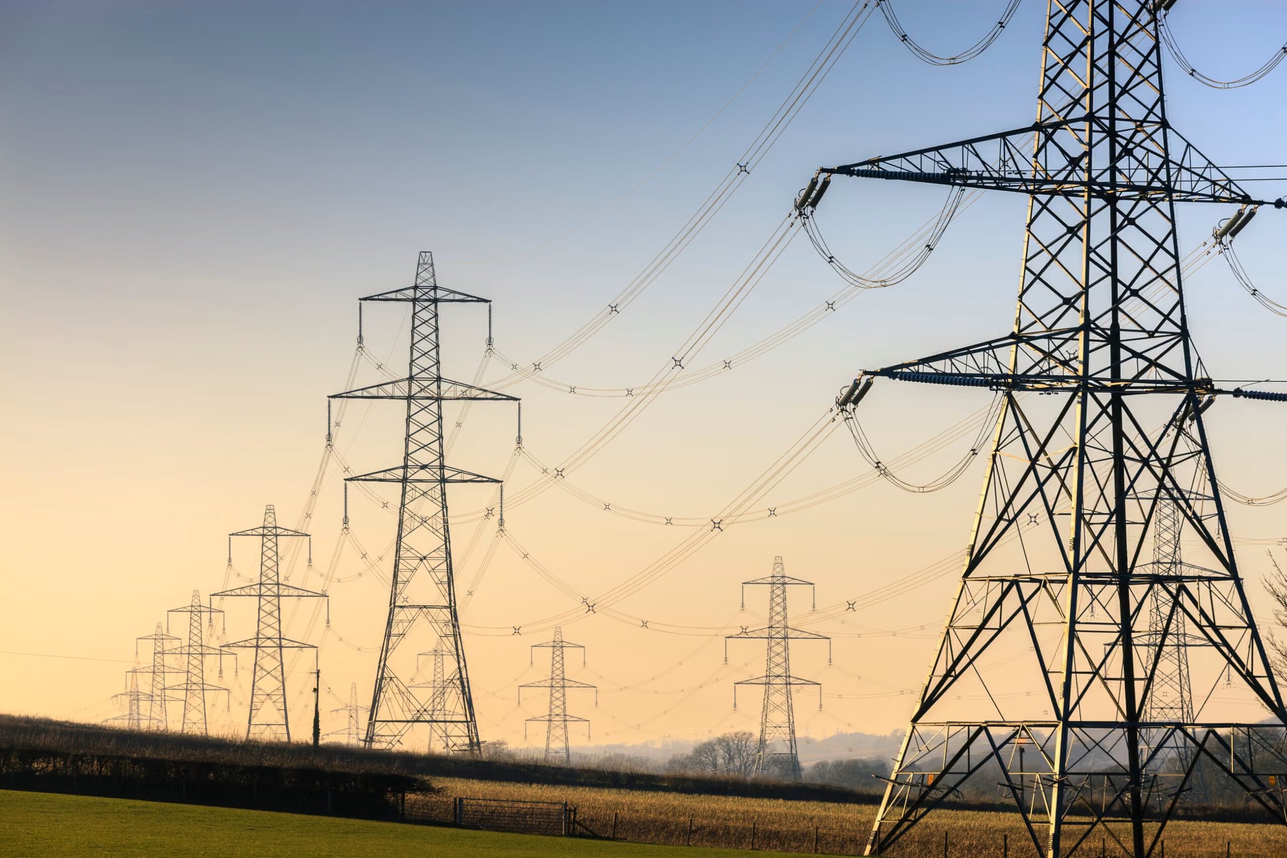 Reino Unido impulsa nuevos sistemas de almacenamiento eléctrico y hace frente a una histórica ola de calor