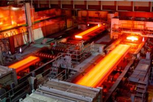 Por un cargo, grandes industrias enfrentan en julio un sobrecosto de hasta un 125% en la factura eléctrica