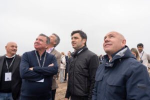 Aluar inauguró en Puerto Madryn el parque eólico más grande del país